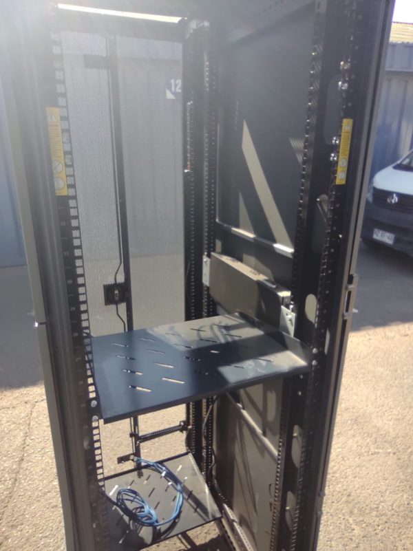 Rack Server Marca Hp 42u Con Tapas Frontales Y Laterales - Imagen 5