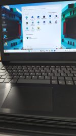 Notebook Lenovo V-series V330-14ikb 14 Core I3 8gb- Ss240gb GRADO B - Imagen 6