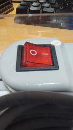 Alargador Enchufe 5 Metros Gris Con Protector Sobrecarga - Imagen 3